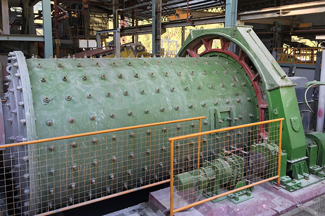 Tire-Type mobile crusher used in quarry

