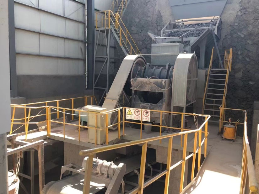 Jaw crusher used in granite quarry